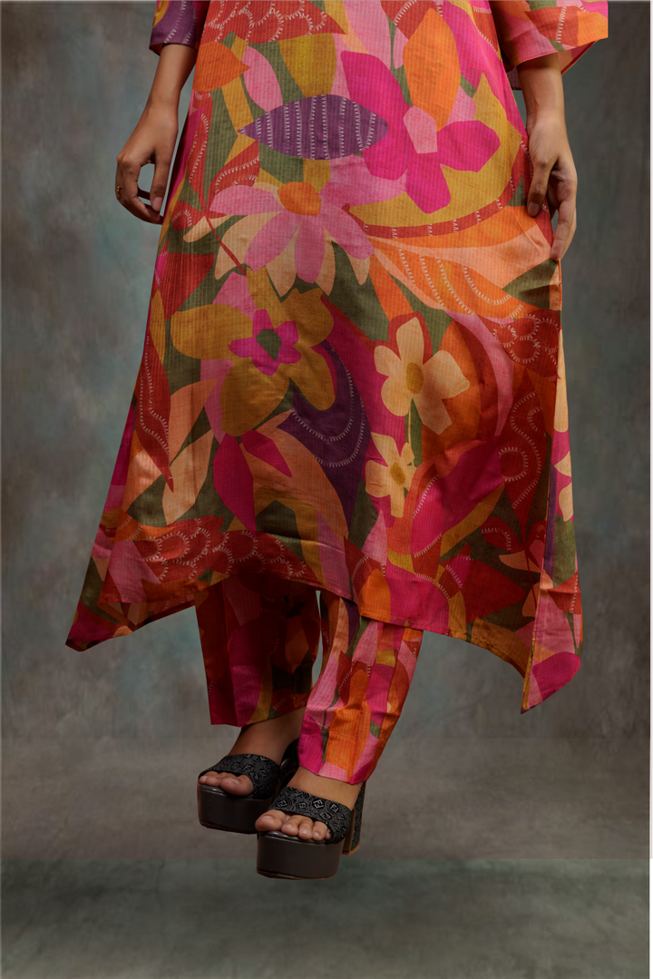 Multicolor Crepe Based Floral Printed Salwar Kameez