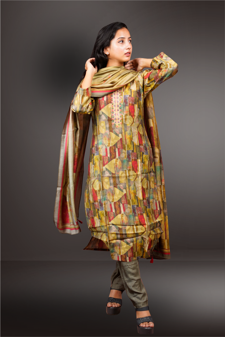 Green Color Cinon Silk Straight Cut Salwar Kameez