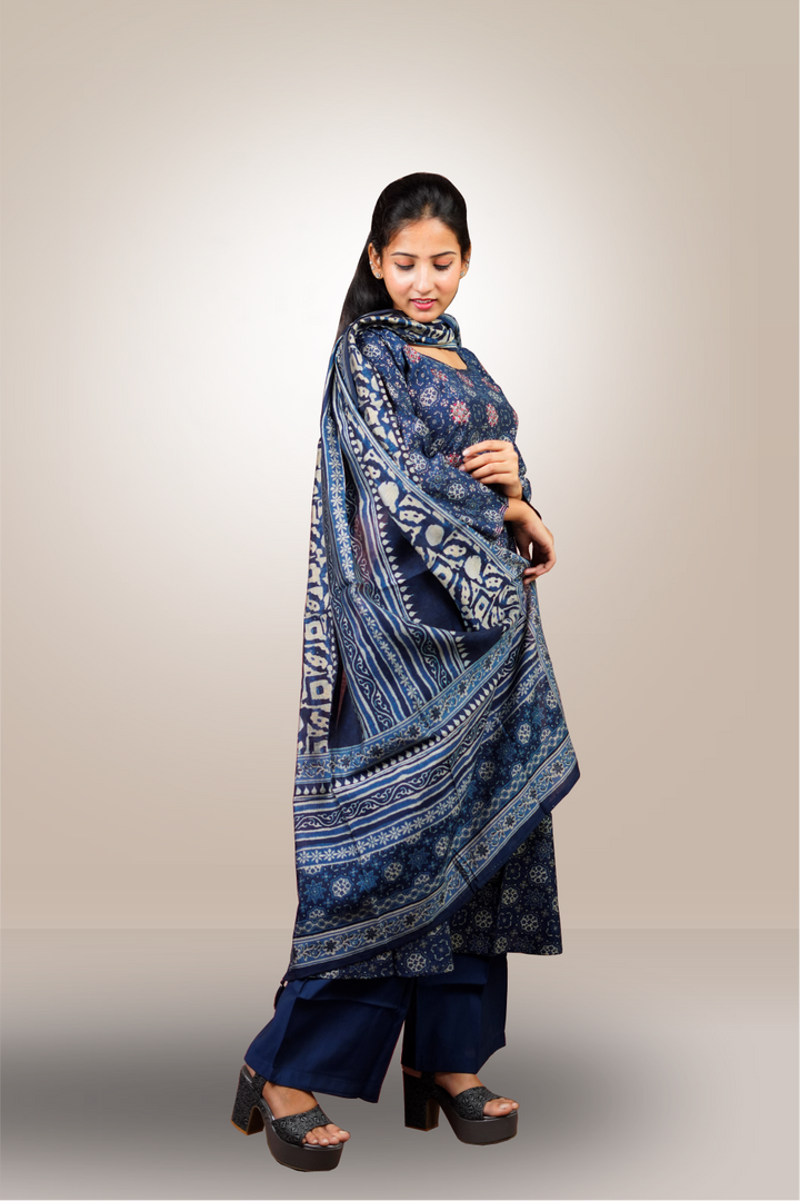 Blue Cinon Silk Floral Printed Straight Cut Salwar Kameez