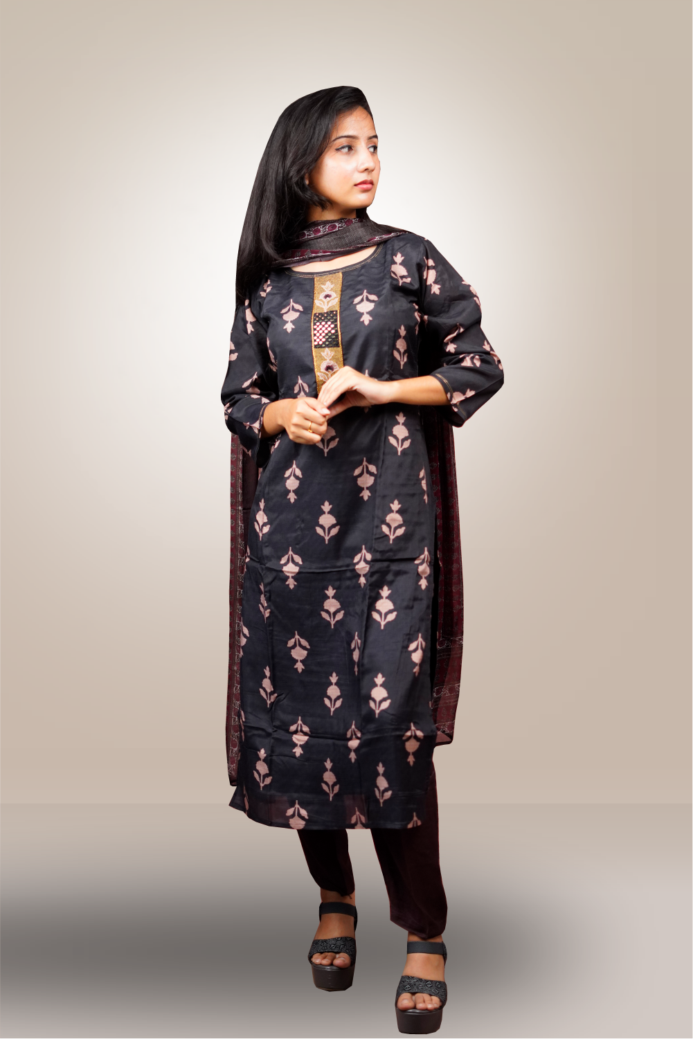 Black Coloured Floral Printed Salwar Kameez