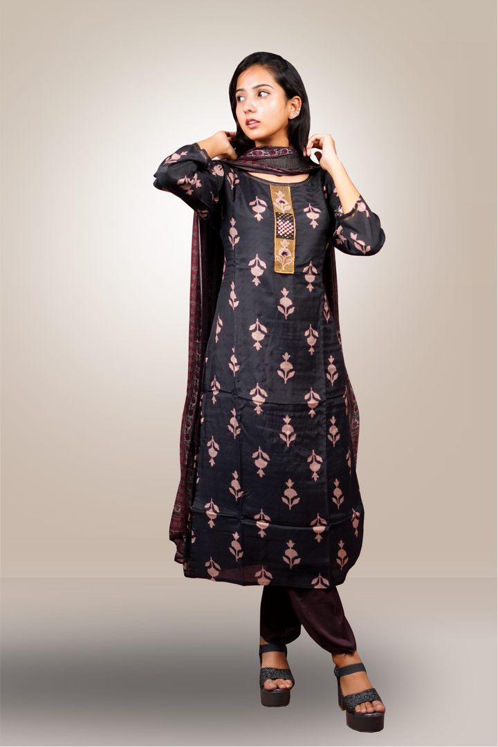 Black Coloured Floral Printed Salwar Kameez