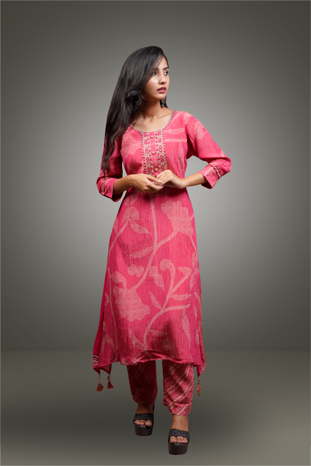 Pink Color Tissue Bandhini Designed Salwar Kameez