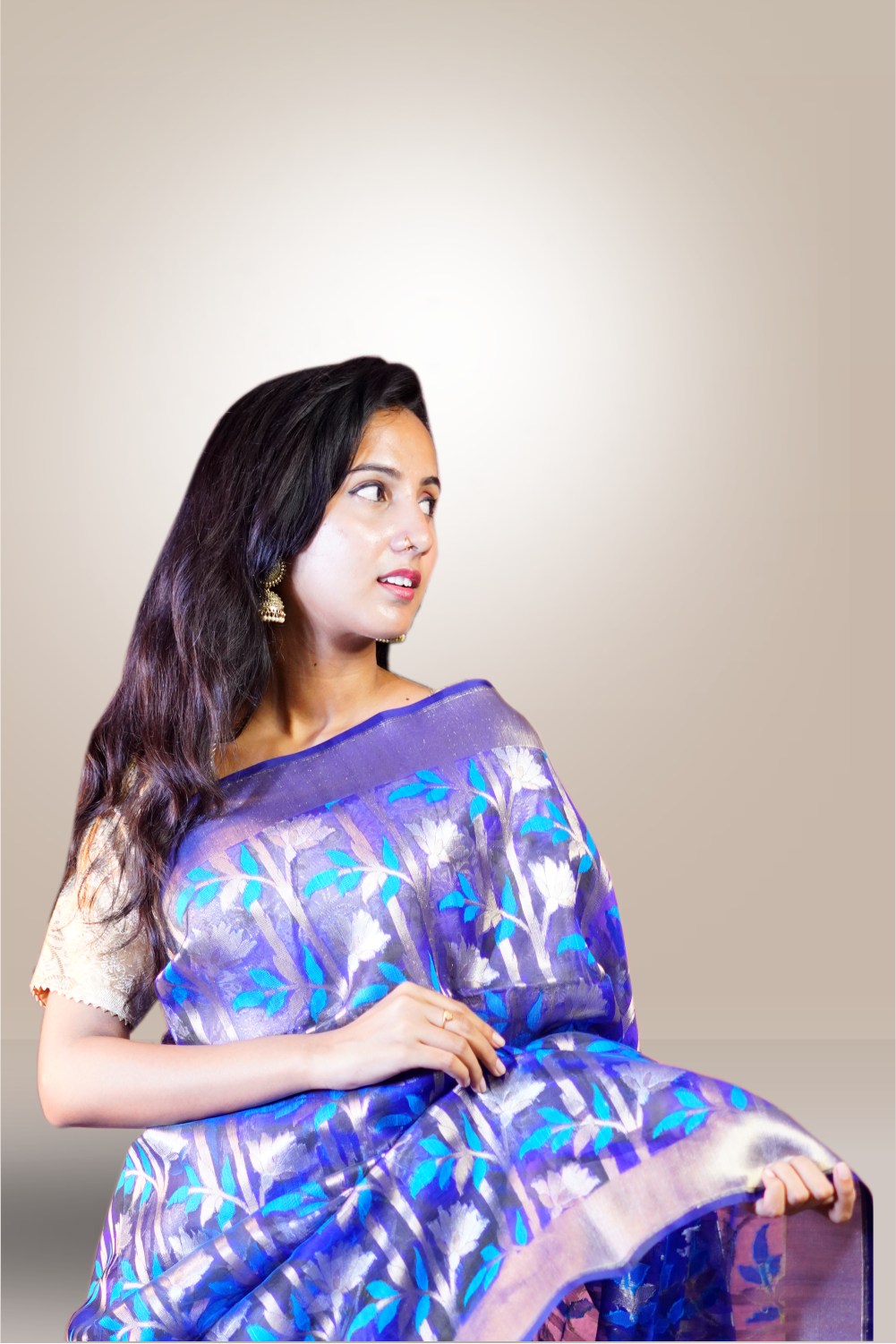 Blue color Flower Zari and Thread Weaving Muslin Silk Saree