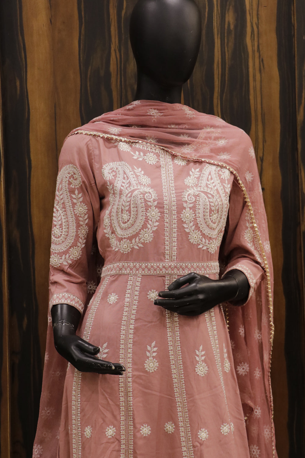 Salwar kameez